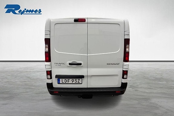 Renault Trafic 5 of 13