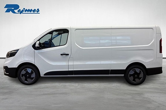 Renault Trafic 2 of 13