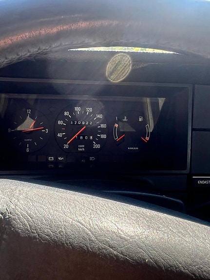 Volvo 240 4 of 9