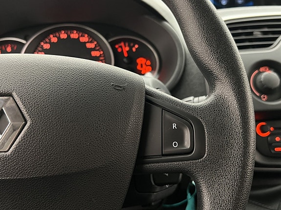 Renault Kangoo Maxi 18 of 30