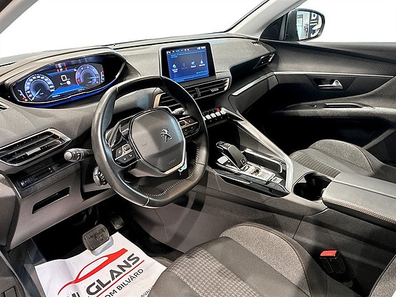 Peugeot 3008 4 of 17