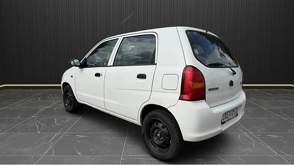 Suzuki Alto 3 of 8