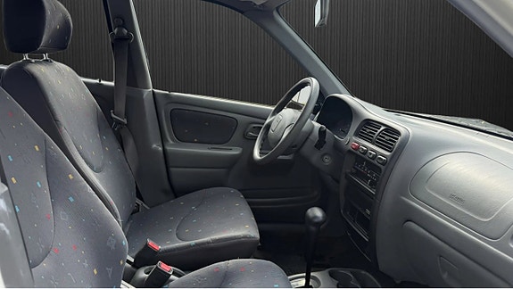 Suzuki Alto 7 of 8