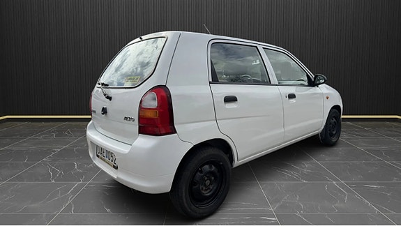 Suzuki Alto 4 of 8