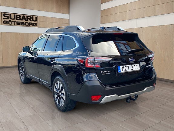 Subaru Outback 3 of 15