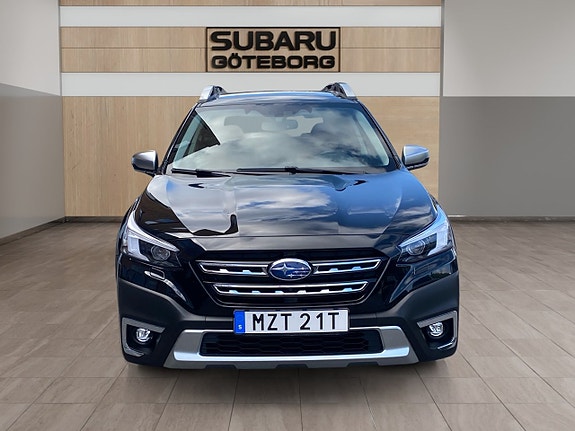 Subaru Outback 8 of 15