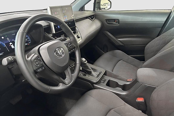Toyota Corolla Cross 9 of 13
