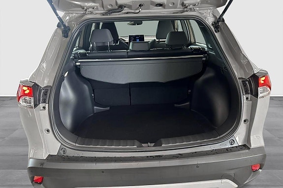 Toyota Corolla Cross 8 of 13