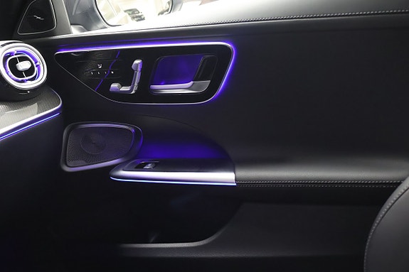 Mercedes-Benz C300 e 27 of 27