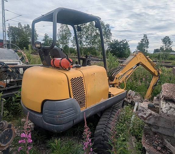 Komatsu PC20-7 -97 Schaktblad Extra hydraulik Gummilarver 2 of 10