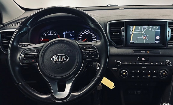 Kia Sportage 12 of 12