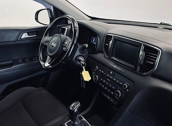 Kia Sportage 10 of 12