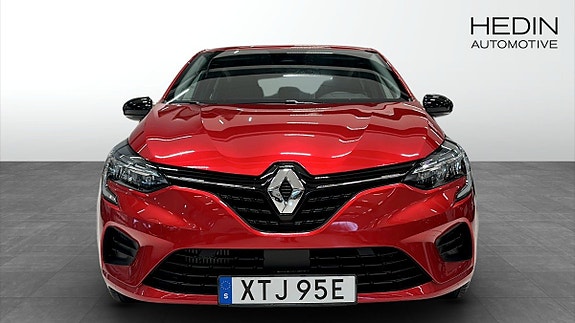 Renault Clio 2 of 12