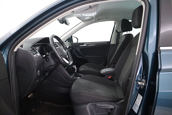 Volkswagen Tiguan 10 of 21