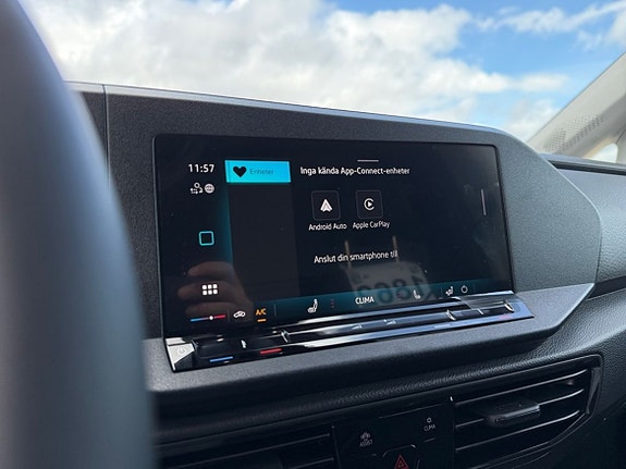 Volkswagen Caddy 10 of 26