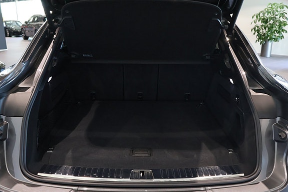 Porsche Cayenne 26 of 26