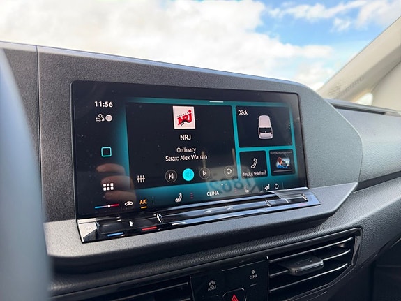 Volkswagen Caddy 12 of 25