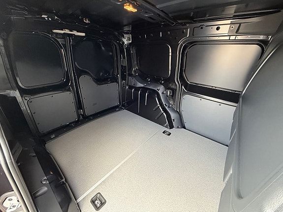 Volkswagen Caddy 4 of 25