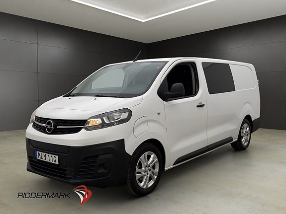 Opel Vivaro-e 3 of 30