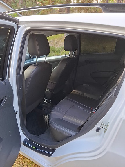 Chevrolet Spark 6 of 8
