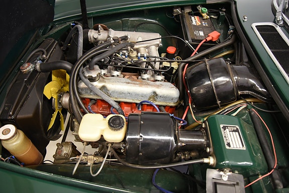 Volvo 1800ES 18 of 30