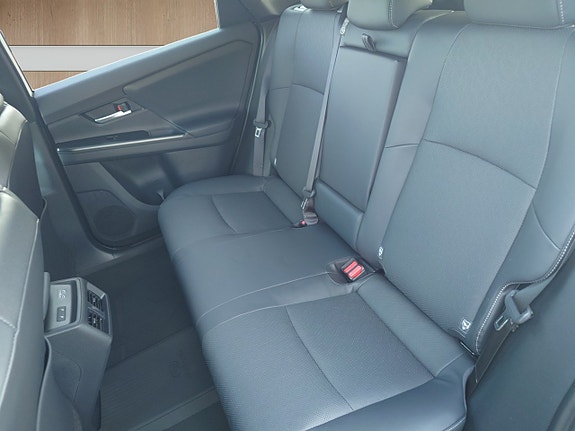 Subaru E-Outback 11 of 15