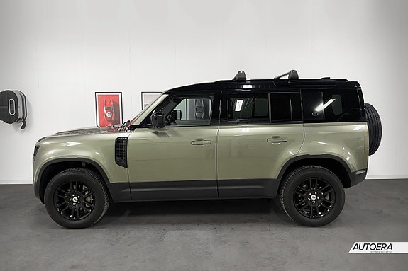 Land Rover Defender 110 3 of 30