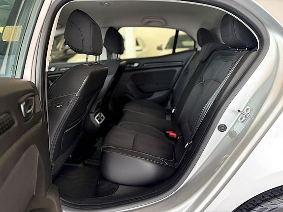 Renault Megane 14 of 19