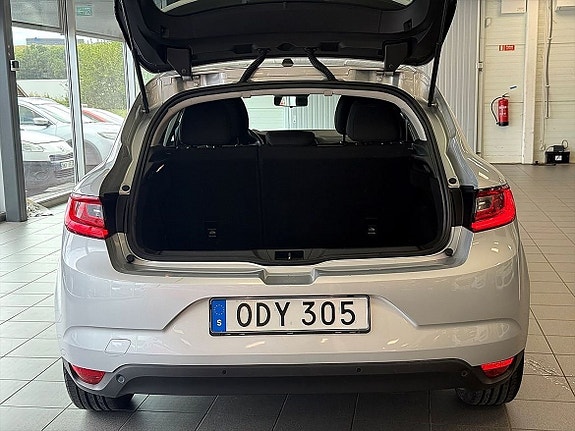 Renault Megane 19 of 19