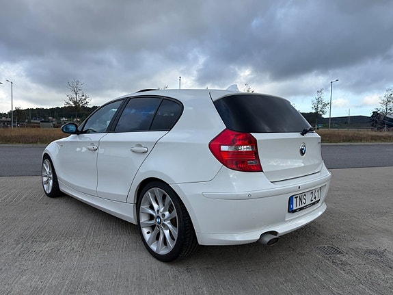 BMW 120d 5 of 23