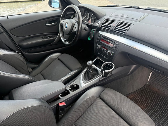 BMW 120d 9 of 23