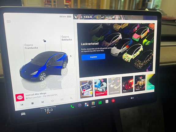 Tesla Model Y 22 of 25
