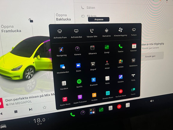Tesla Model Y 21 of 25
