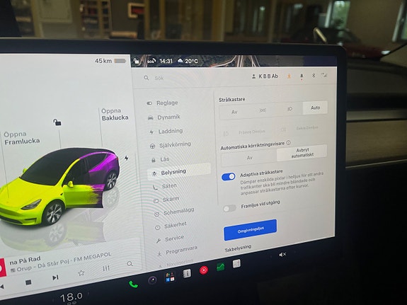 Tesla Model Y 18 of 25