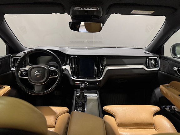 Volvo V60 6 of 12
