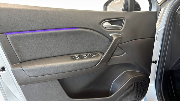 Renault Captur 11 of 12