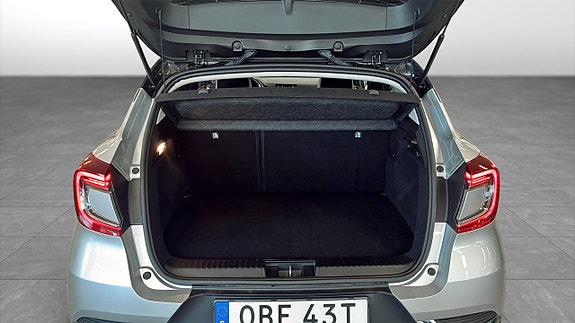 Renault Captur 10 of 12