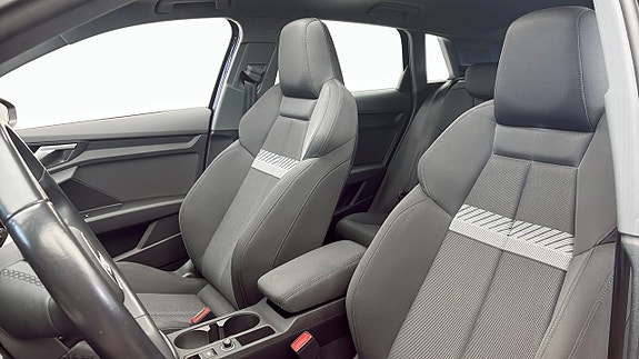 Audi A3 8 of 13