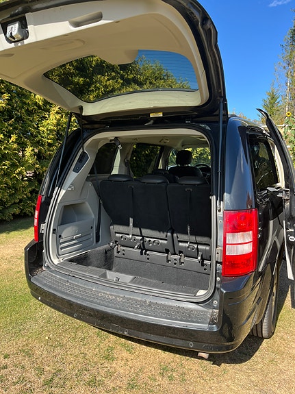 Chrysler Grand Voyager 11 of 16