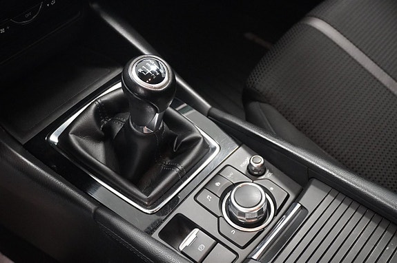 Mazda 3 7 of 16