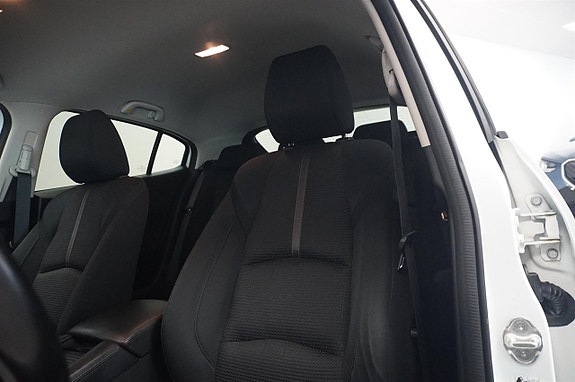 Mazda 3 4 of 16