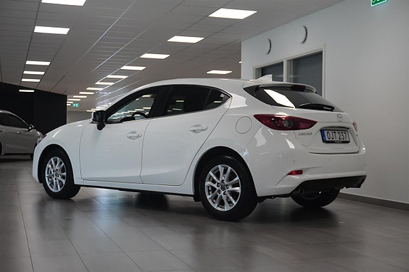Mazda 3 3 of 16