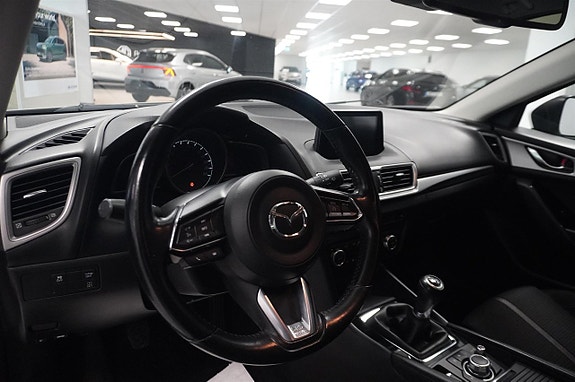 Mazda 3 2 of 16