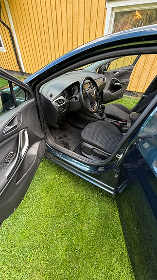 Opel Astra 6 of 8