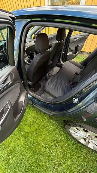 Opel Astra 8 of 8