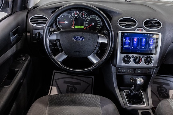 Ford Focus 16 of 22
