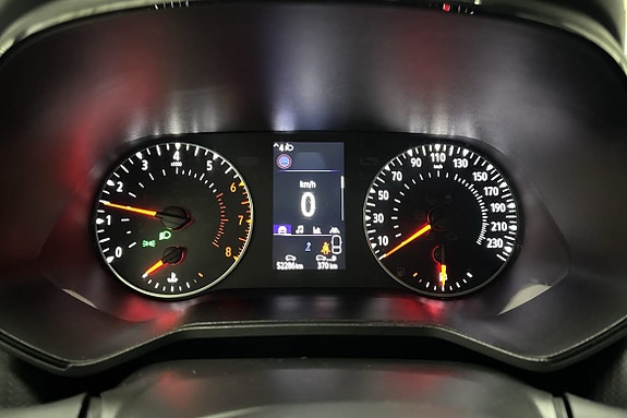 Renault Clio 14 of 18