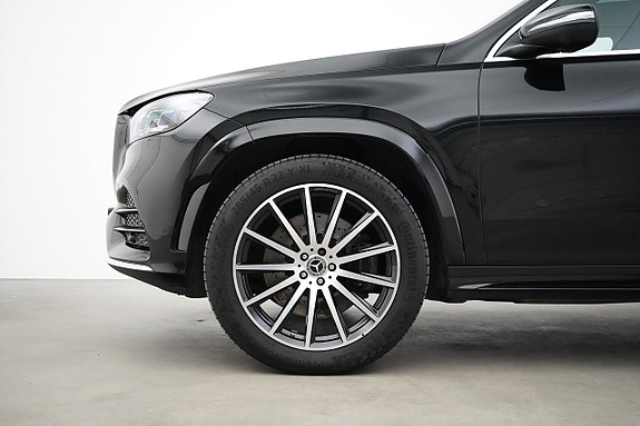 Mercedes-Benz GLS400 d 2 of 27