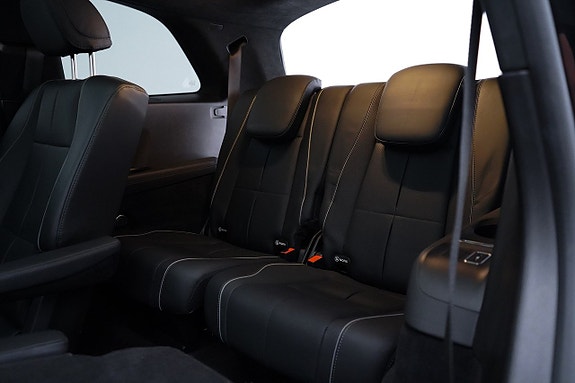 Mercedes-Benz GLS400 d 9 of 27