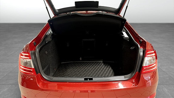 Skoda Octavia 12 of 19